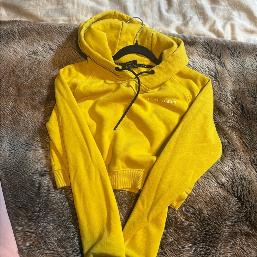 Alphalete Yellow Cropped Hoodie Xs